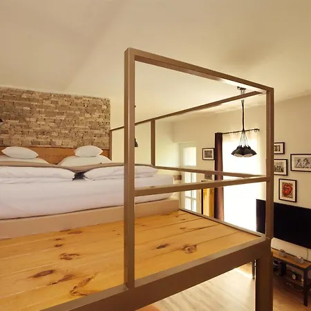 Apartamento The Stoned Loft-budapest