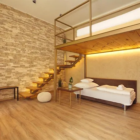 Apartamento The Stoned Loft-budapest Budapest