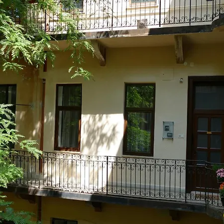 The Stoned Loft-budapest